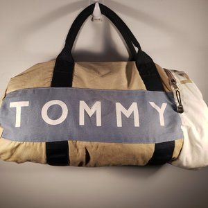 TOMMY Hilfiger duffel bag brushed fabric finish exterior white pocket br…